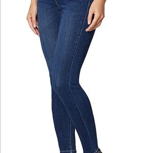 Liverpool Brand Women’s Skinny Easton Jean